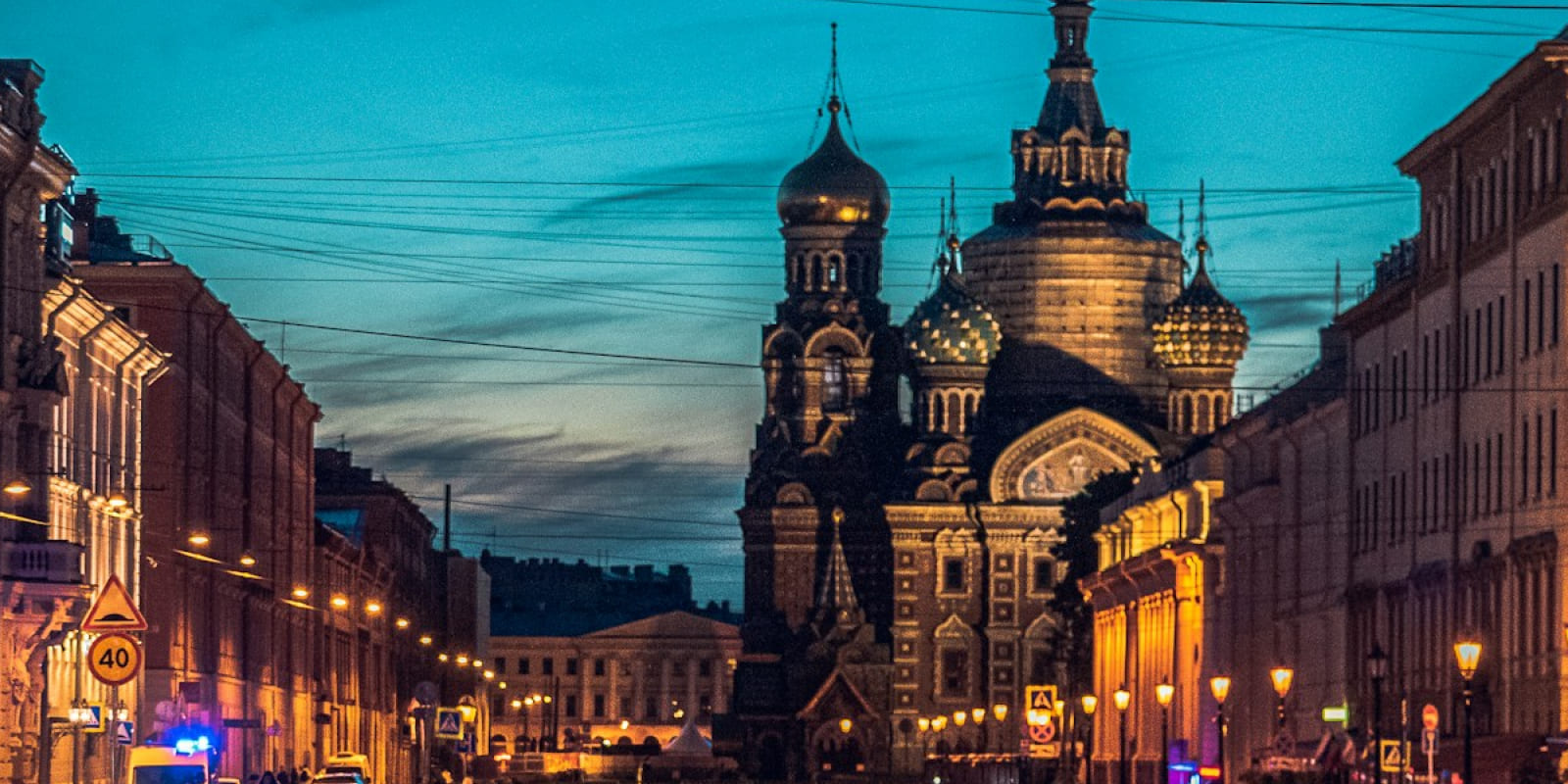 Грузоперевозки из Санкт-Петербурга фон